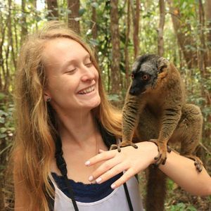 Meet your Posher, Isabel